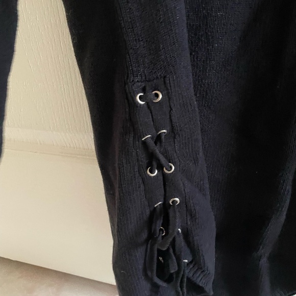 Ricki's Black Ribbed Sweater - Picture 4 of 6